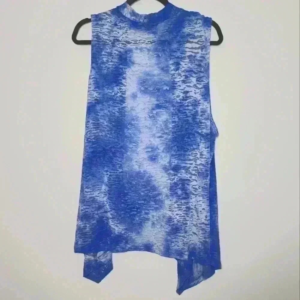 🚨LAST CHANCE🚨 Chico’s Tie-Dye Print Ruana Wrap size L/XL - Picture 3 of 6